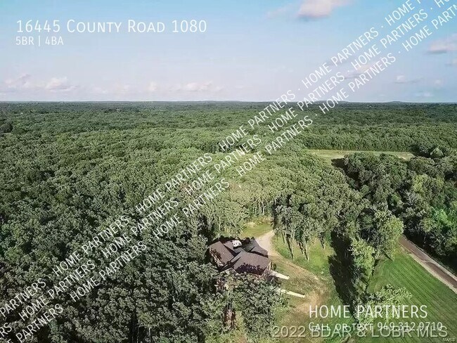 Building Photo - Rent to Own this Lake Front Home on 10 Acr...
