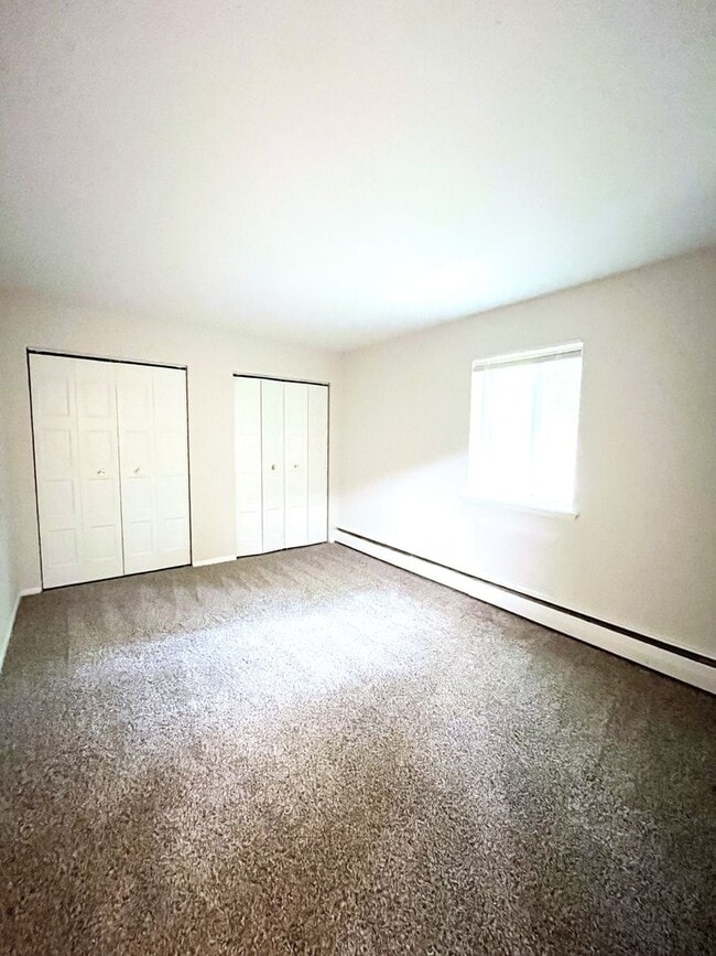 Interior Photo - Bishop Hill Apartments