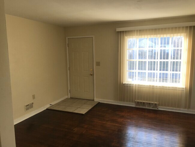 Foto del edificio - 1929 McKinley St