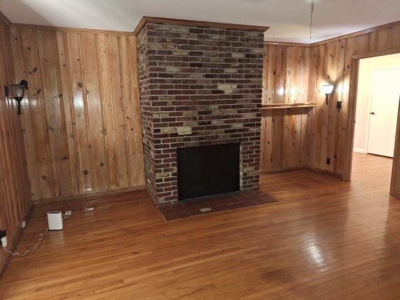 Building Photo - 1003 Riverbend Dr