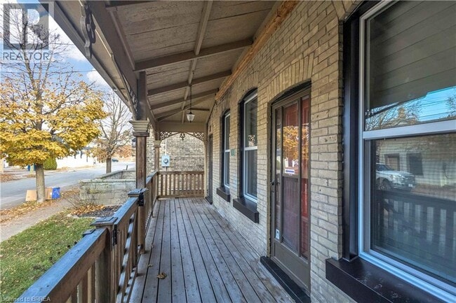 Photo du bâtiment - 95 Queen St