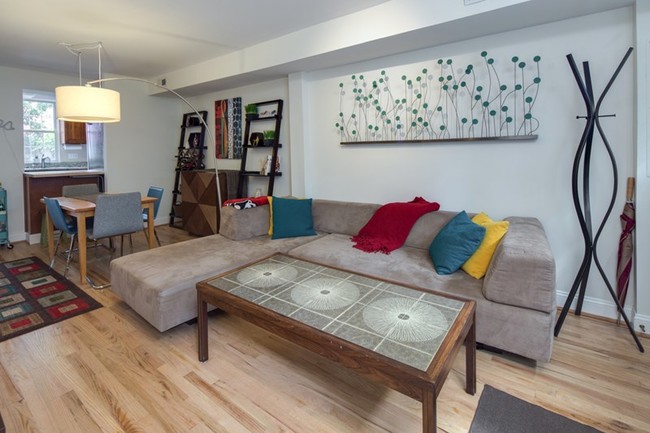 Foto del edificio - 305 17th St SE