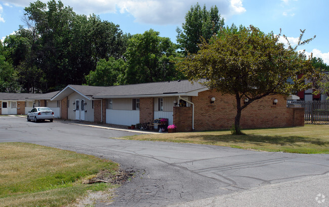 Building Photo - Georgetown Apartments