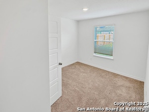 Foto del edificio - 863 Bluegrass Pt