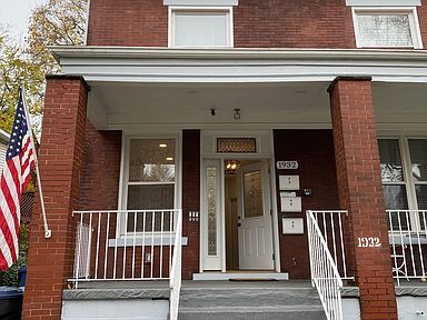 Building Photo - 1932 Lacrosse St