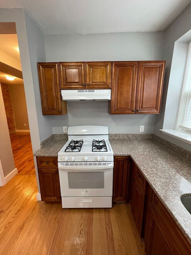 Building Photo - 1277mas