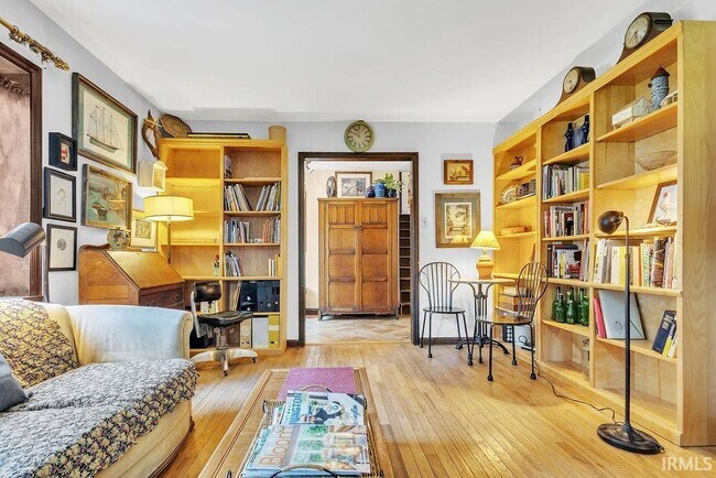 Foto del edificio - 4425 E Cambridge Ct