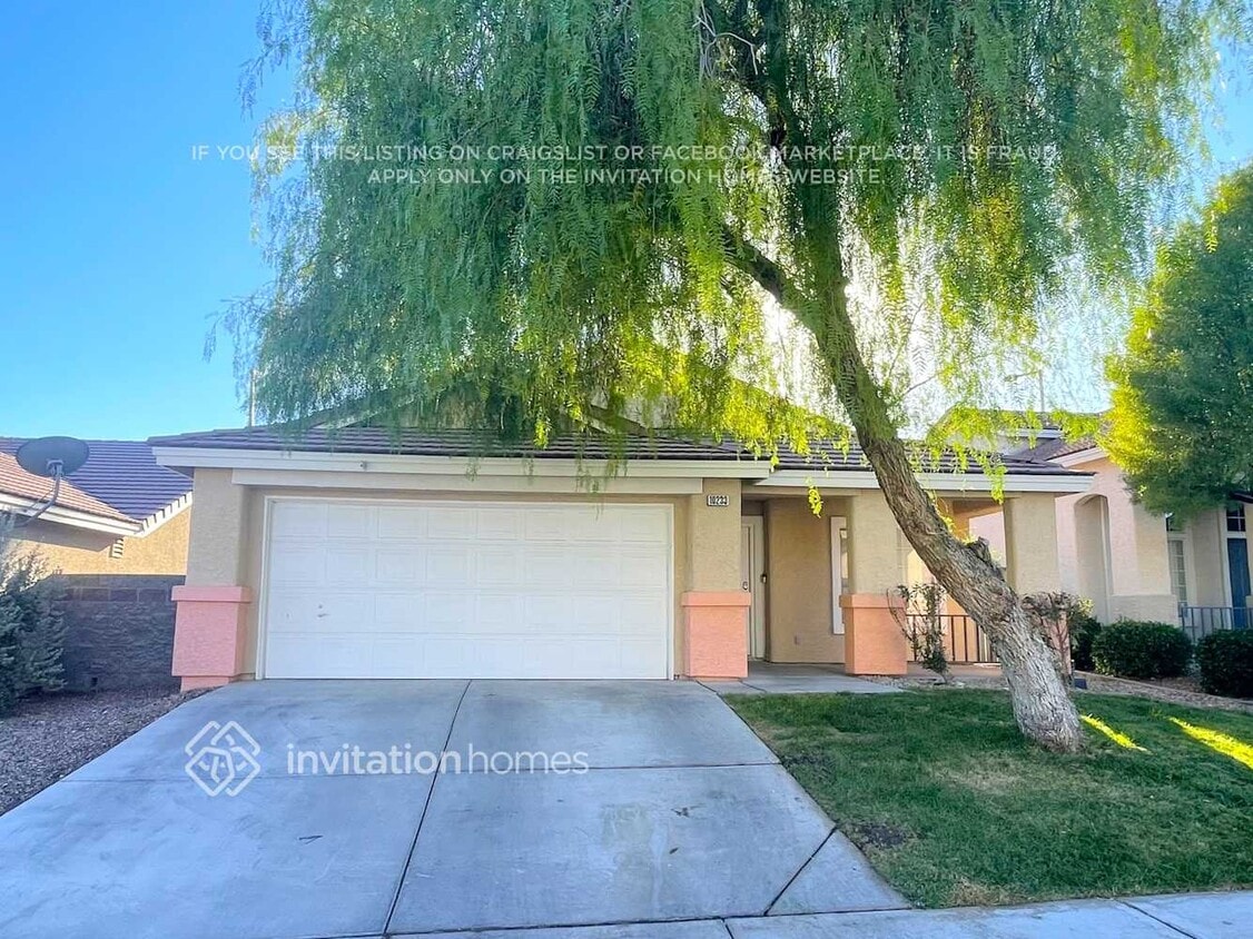 Foto principal - 10233 Anoka Ave