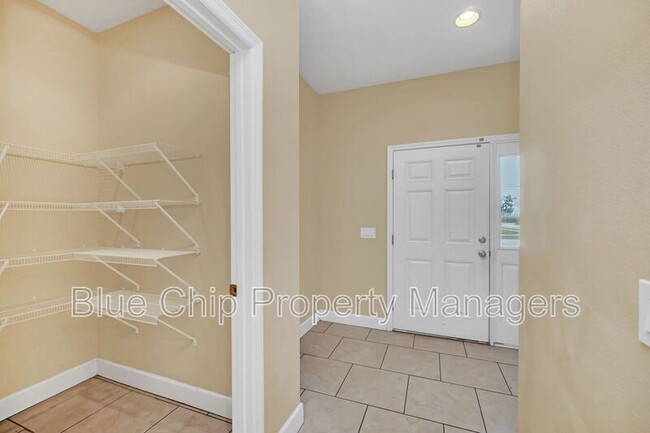 Foto del edificio - 2311 Whitley Ln