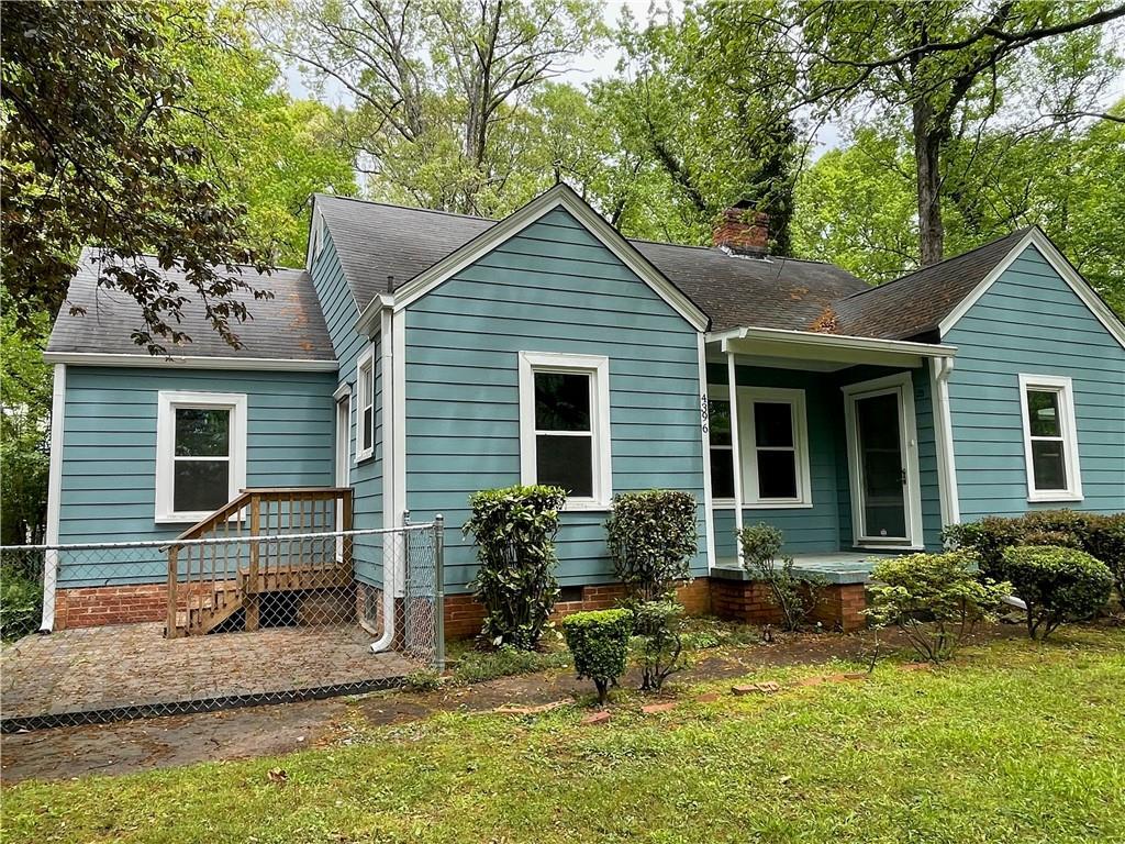 Primary Photo - 4396 Briarcliff Rd NE