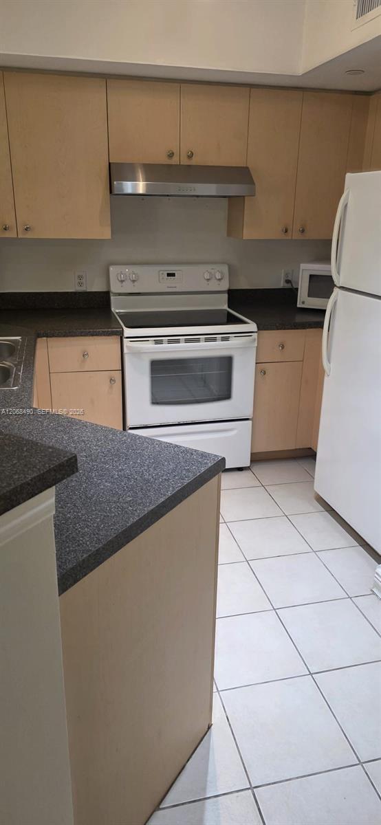 Foto del edificio - 4171 San Marino Blvd