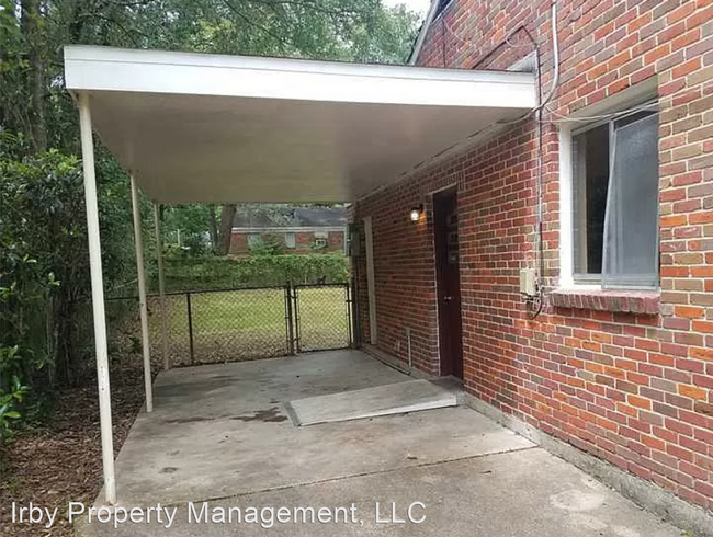 Foto del edificio - 3 br, 1 bath House - 460 Seabreeze Road East