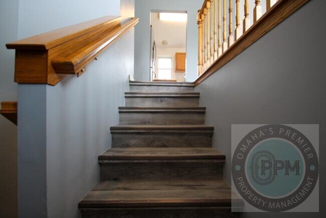Foto del edificio - Beautiful 3Bd/2Ba Split entry in Omaha!