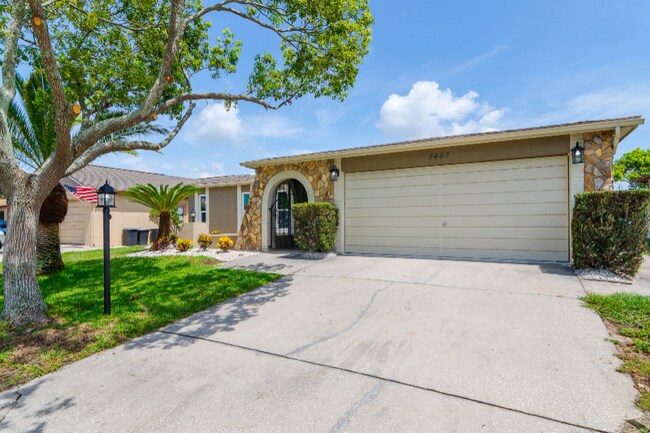 Building Photo - 8443 Redfield Dr