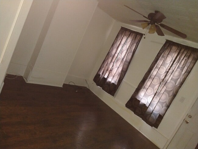 Building Photo - 2942 Rorer St