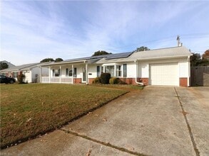 Building Photo - 615 Minute Men Rd