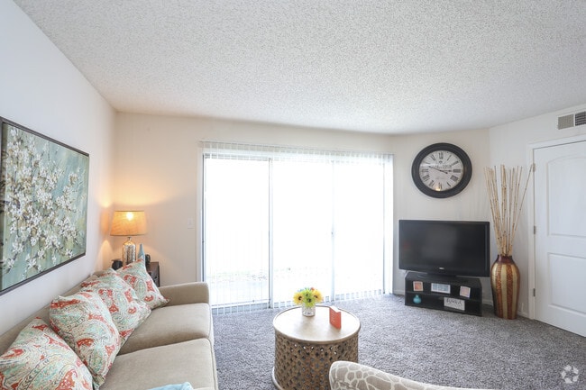 650 sq. ft. Living Room - Pinegate