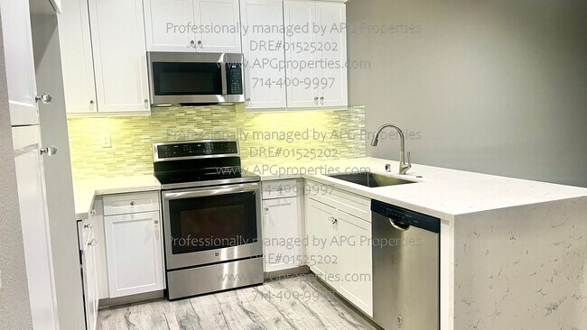 Foto del edificio - 9315 Alondra Blvd