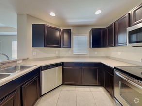 Building Photo - 7914 Forest Mere Dr