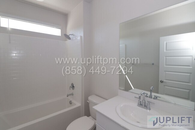 Foto del edificio - New Construction Home in Valley Center! 5 ...