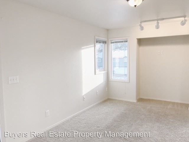 Building Photo - 1801 Elcadore Dr