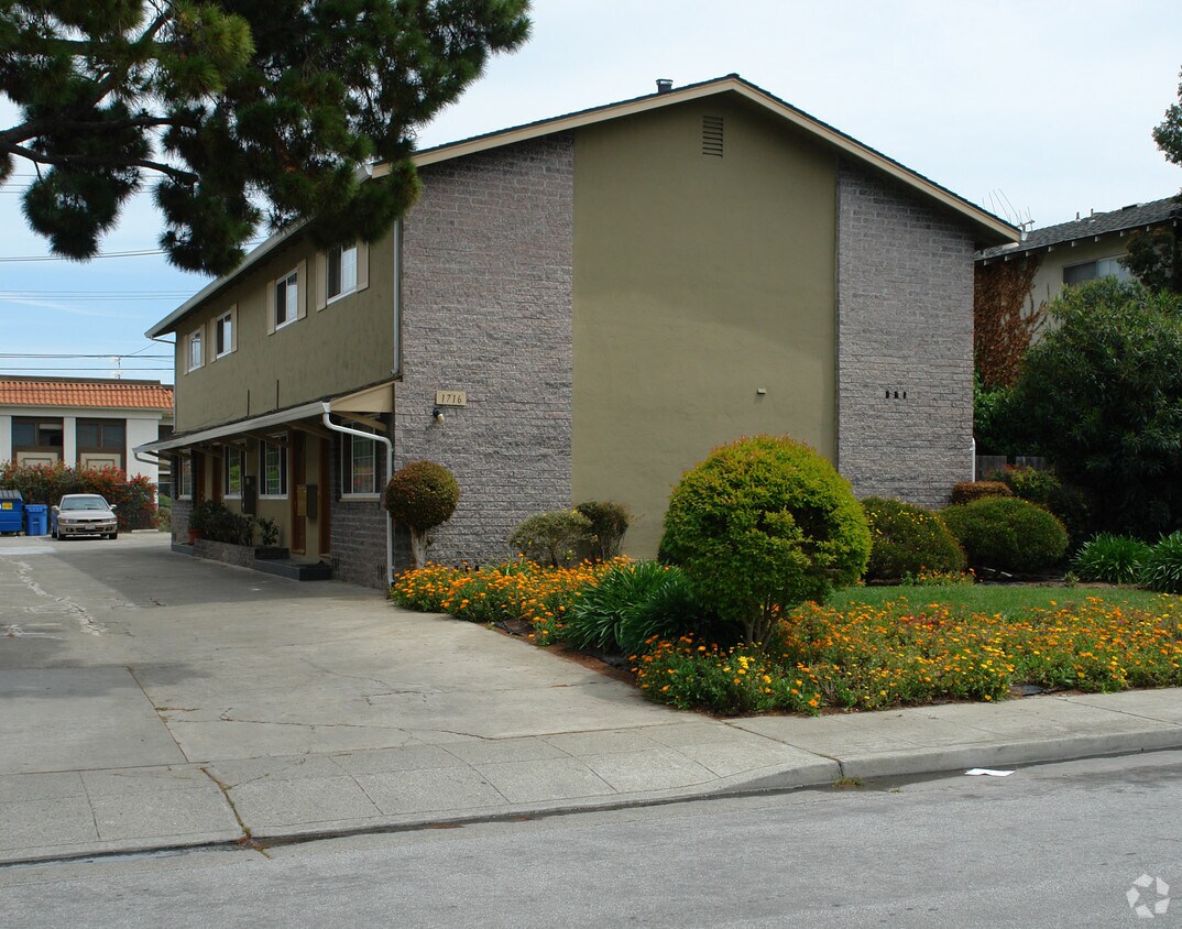 Foto del edificio - 1716 Noranda Dr