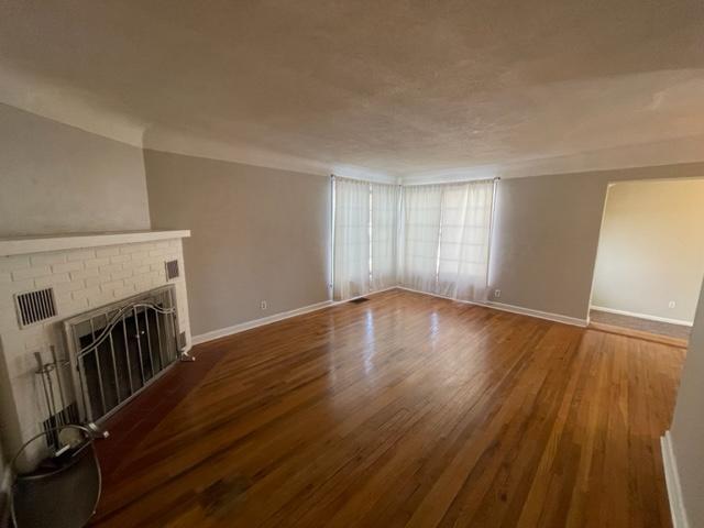 Foto del edificio - 2331 Elm St