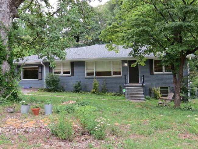 Foto del edificio - 1570 Van Epps St SE