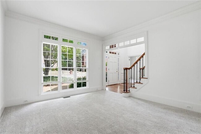 Foto del edificio - 4465 Park Brooke Trace