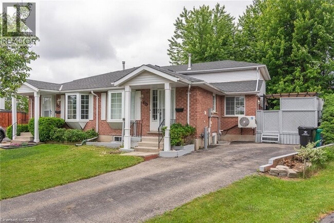 Building Photo - 629 Settlersfield Ct