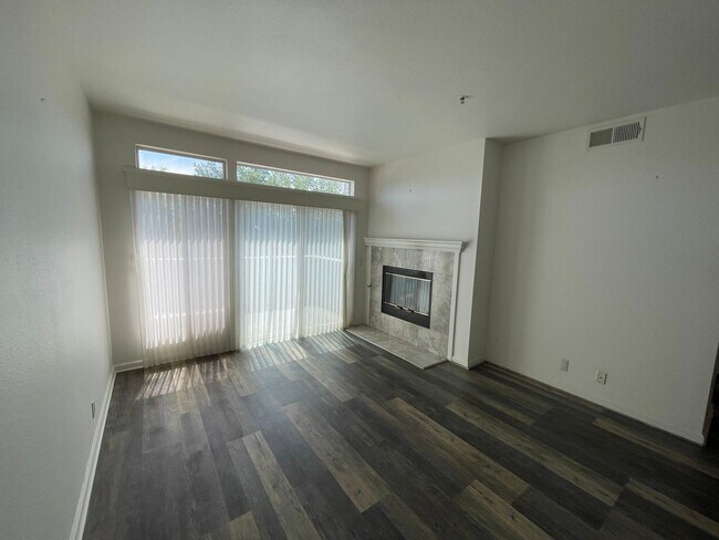 Foto del edificio - Welcome to this beautiful 2-bedroom, 2.5-b...
