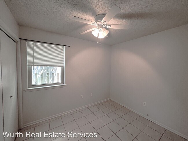 Building Photo - 3 br, 2 bath House - 8646 Barnett Dr.