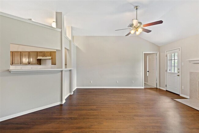 Building Photo - 3006 Quail Run Dr