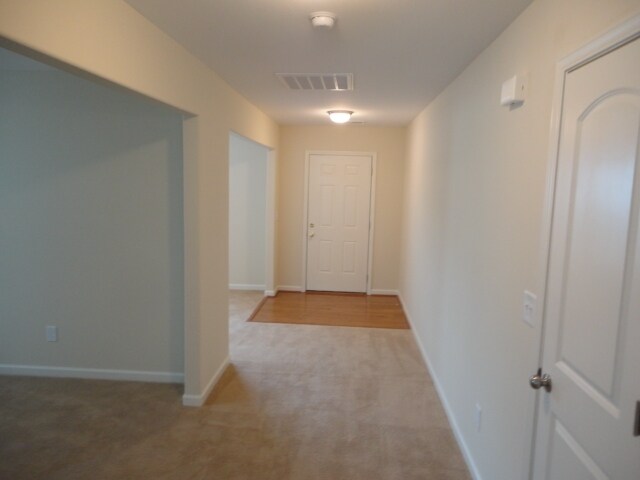 Building Photo - 763 Hay River Street
