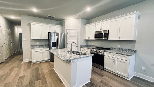 Building Photo - Newly Built Duplex on the Far West Side!