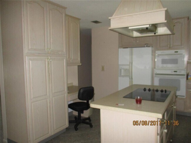 Building Photo - 8228 San Jacinto Ave