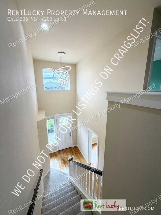 Foto del edificio - 3619 222nd Pl SE