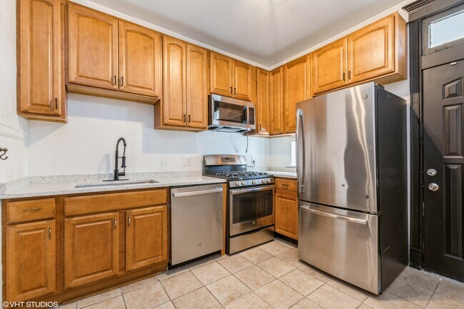 Foto del edificio - 6352 S Ingleside Ave