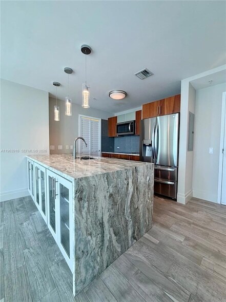 Photo - 300 S Biscayne Blvd Apartment
