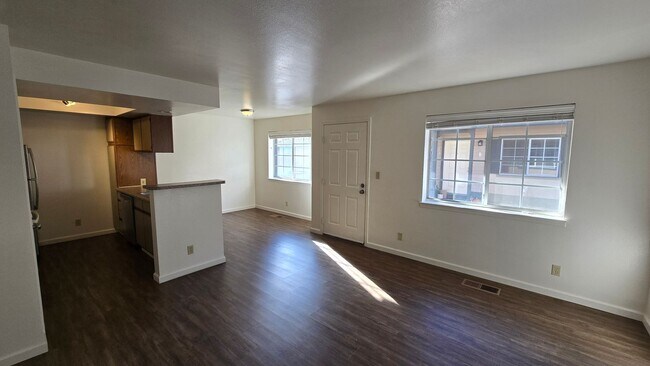 Foto del edificio - 239 Cheney St