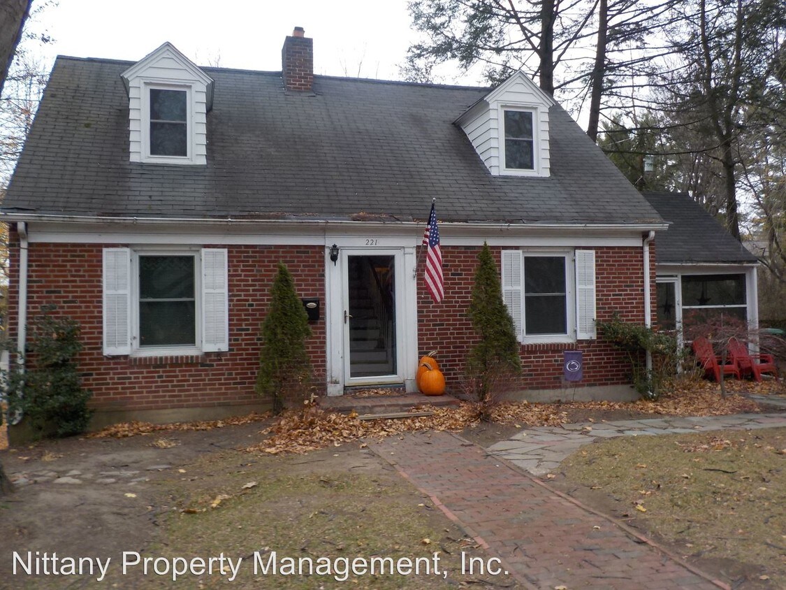 221 W Mitchell Ave, State College, PA 16803 House for Rent in State