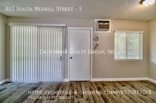 Building Photo - 801 S Merrill St