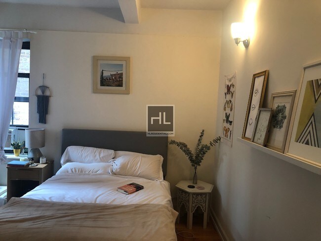 Foto del edificio - 175-172 2nd Ave