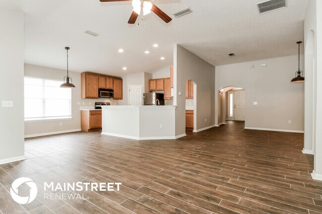 Foto del edificio - 11217 Panther Creek Pkwy