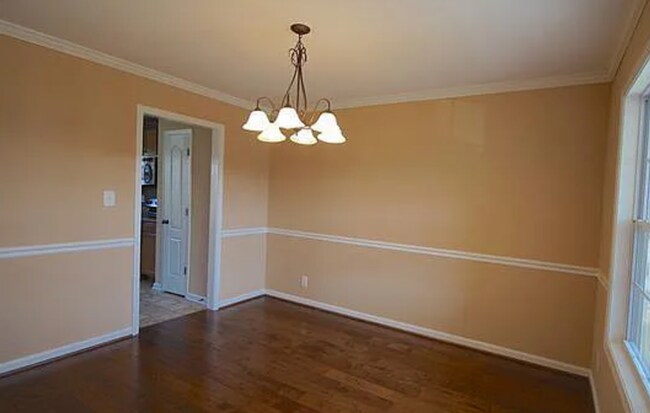 Building Photo - 1109 Ishee Dr