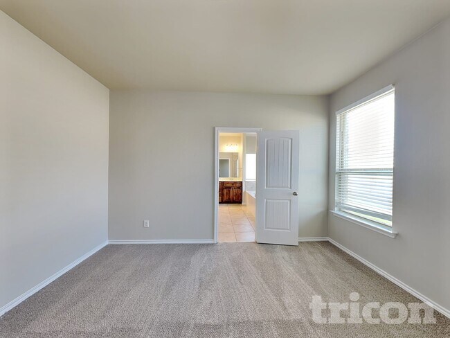 Foto del edificio - 1212 Ashley Dr