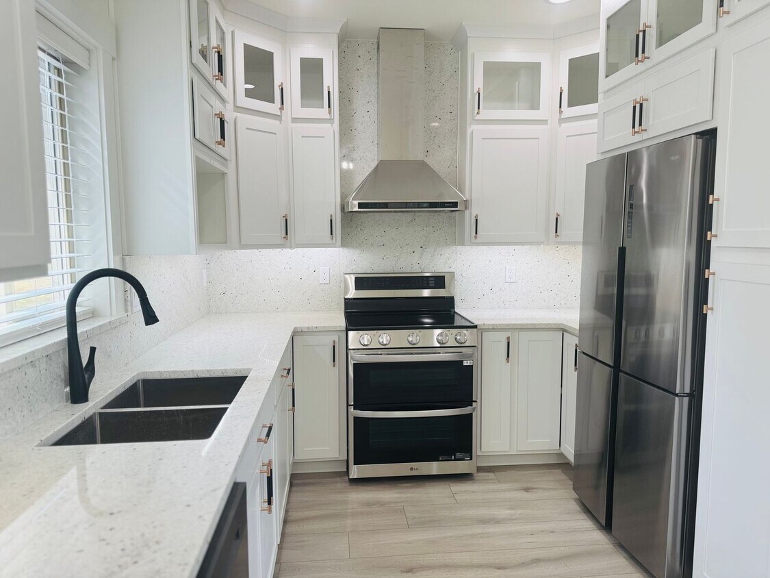 Foto principal - BRAND NEW 1 bedroom, 1 bath in Eaglemont