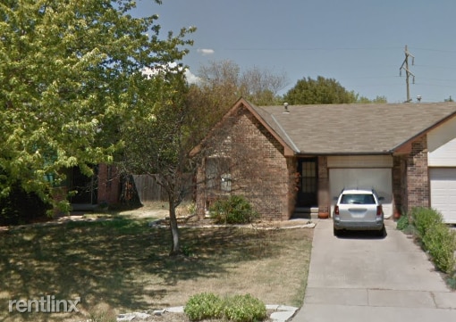 Building Photo - 3 br, 2 bath Duplex - 6716 West O'Neil Street