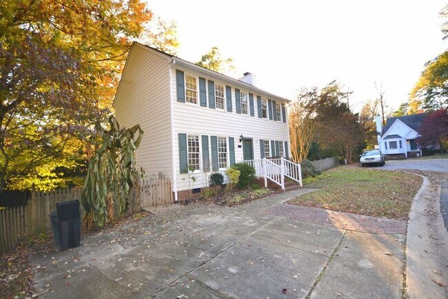 Building Photo - 1704 Kingston Heath Way