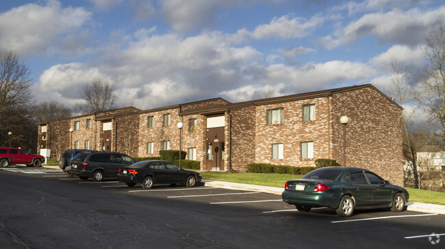 Lexington Manor Apartments